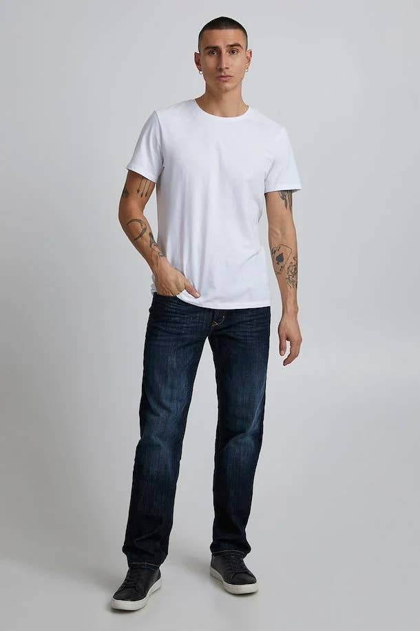 Blend® Rock Fit: Straight Jean